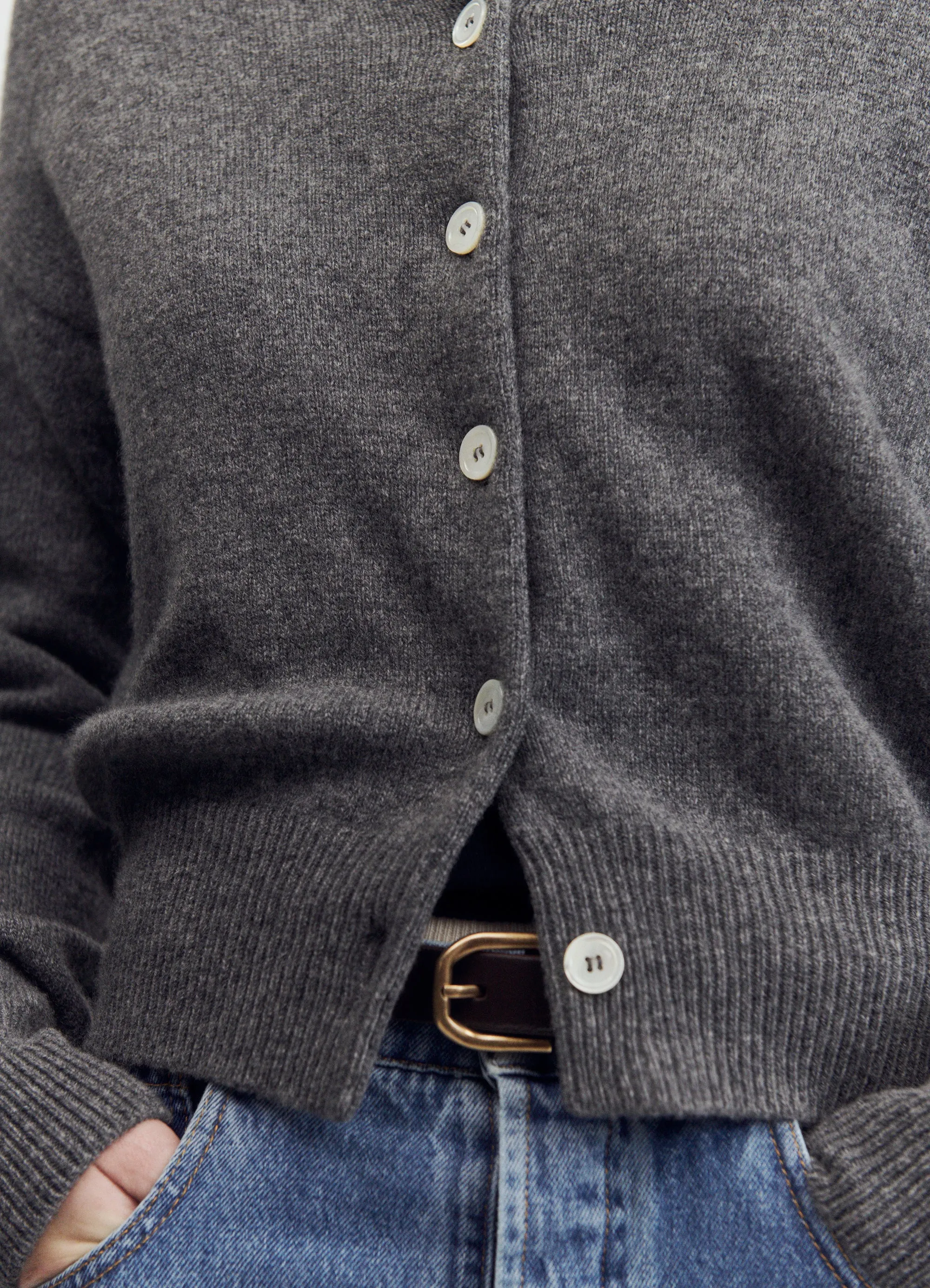 Ada Crewneck Cardigan in Grey