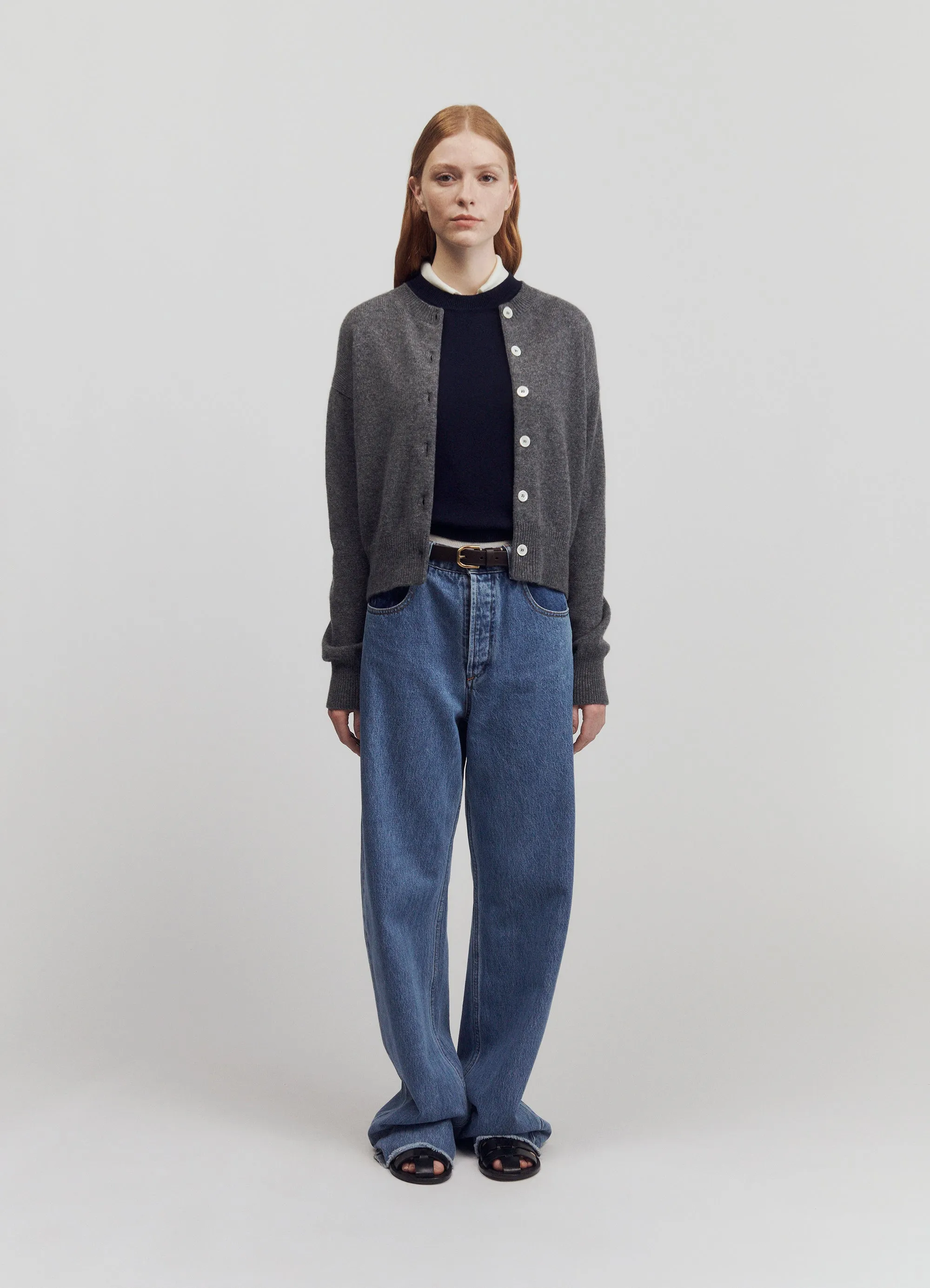 Ada Crewneck Cardigan in Grey