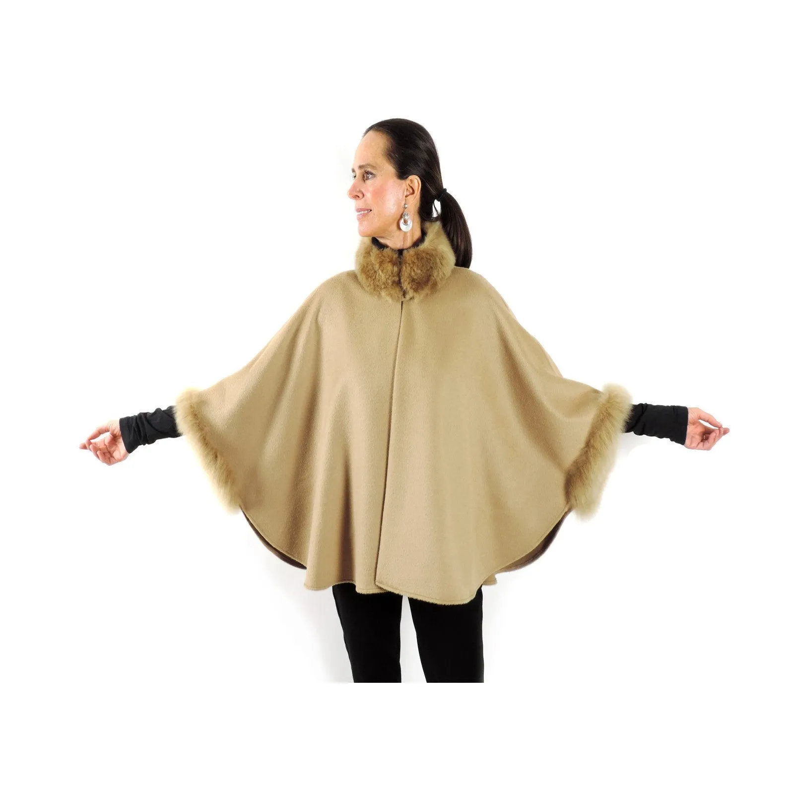 Baby Alpaca Short Cape with Fur Trim - Beige
