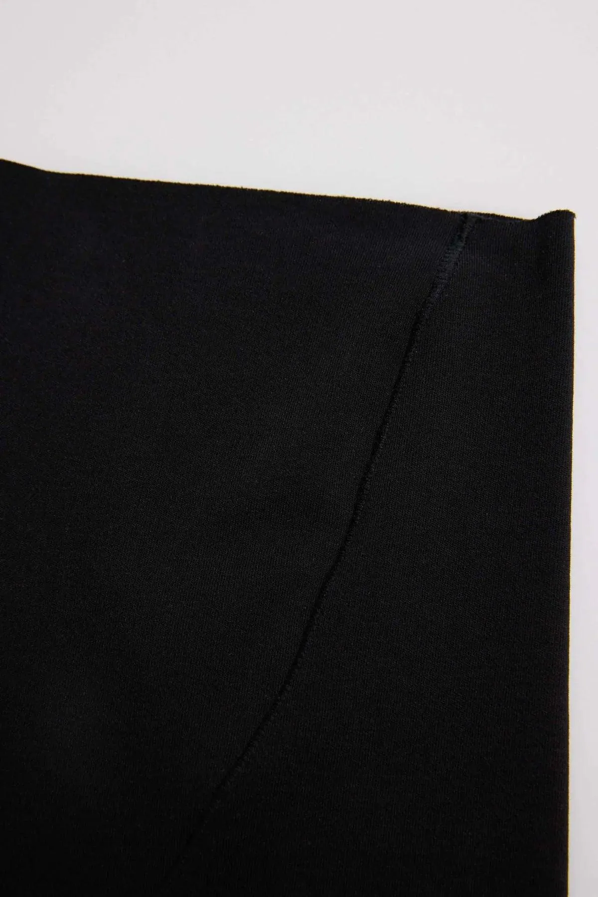 Culotte antifricção cortado a laser