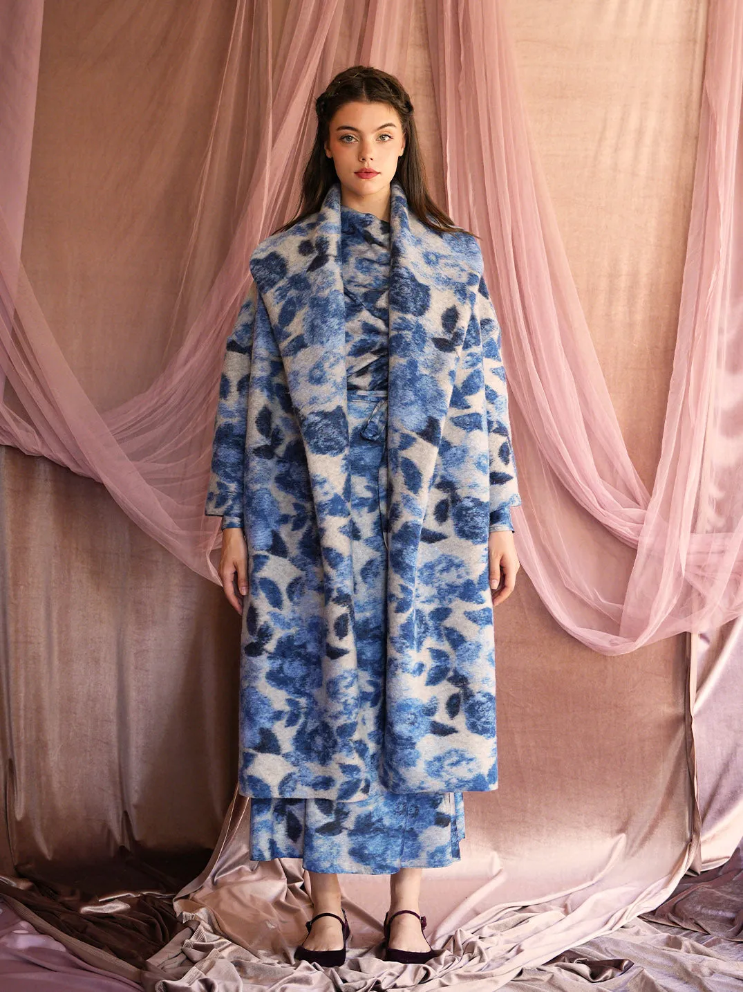Dion Oversized Coat