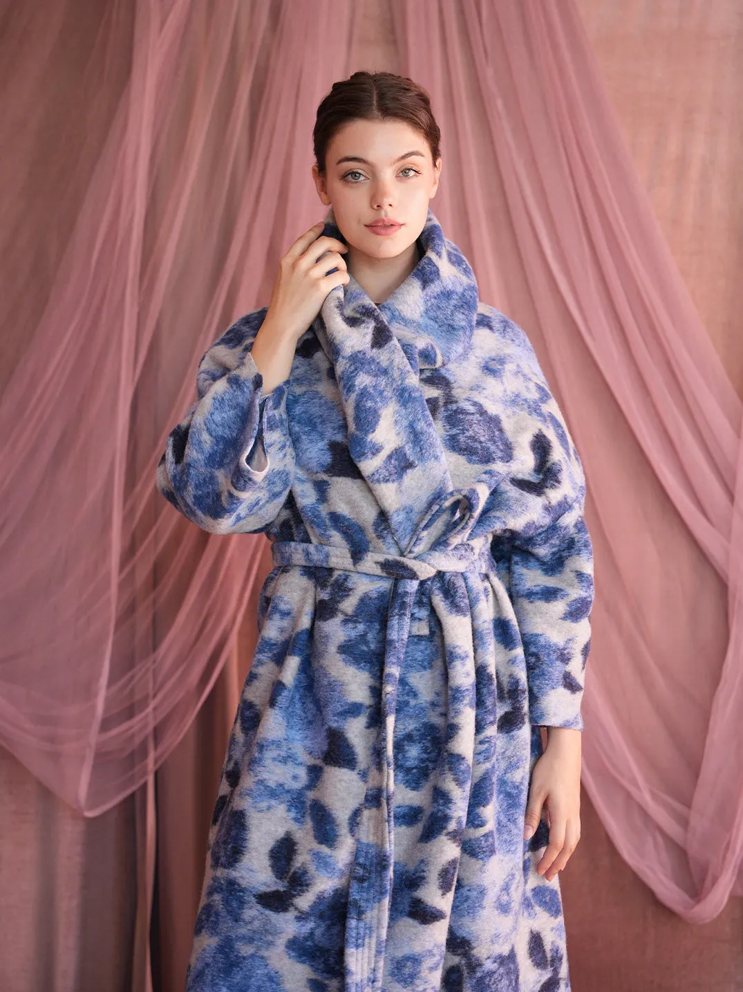Dion Oversized Coat