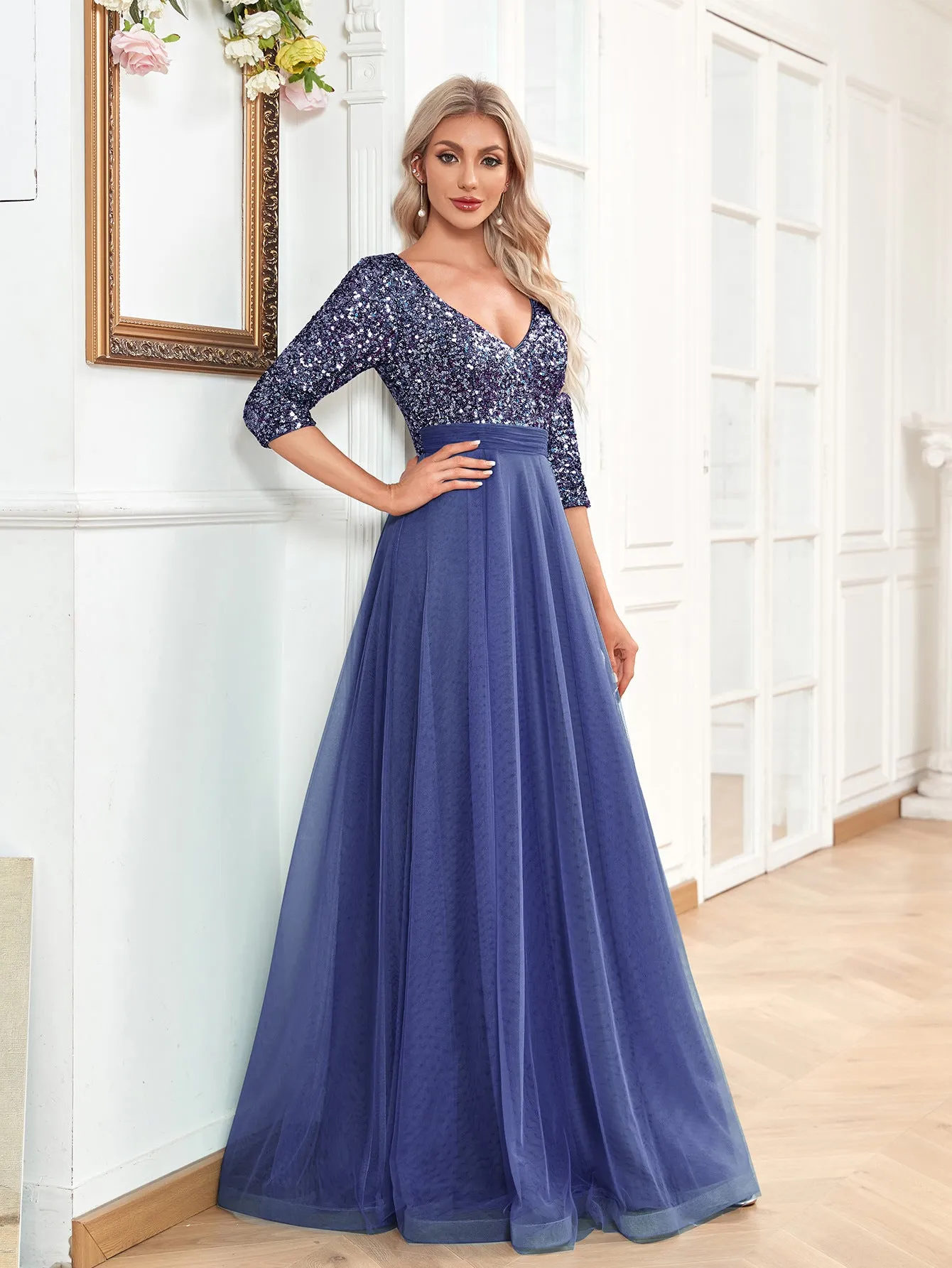 Elegant Short Sleeve V Neck Sequined Tulle Evening Dress
