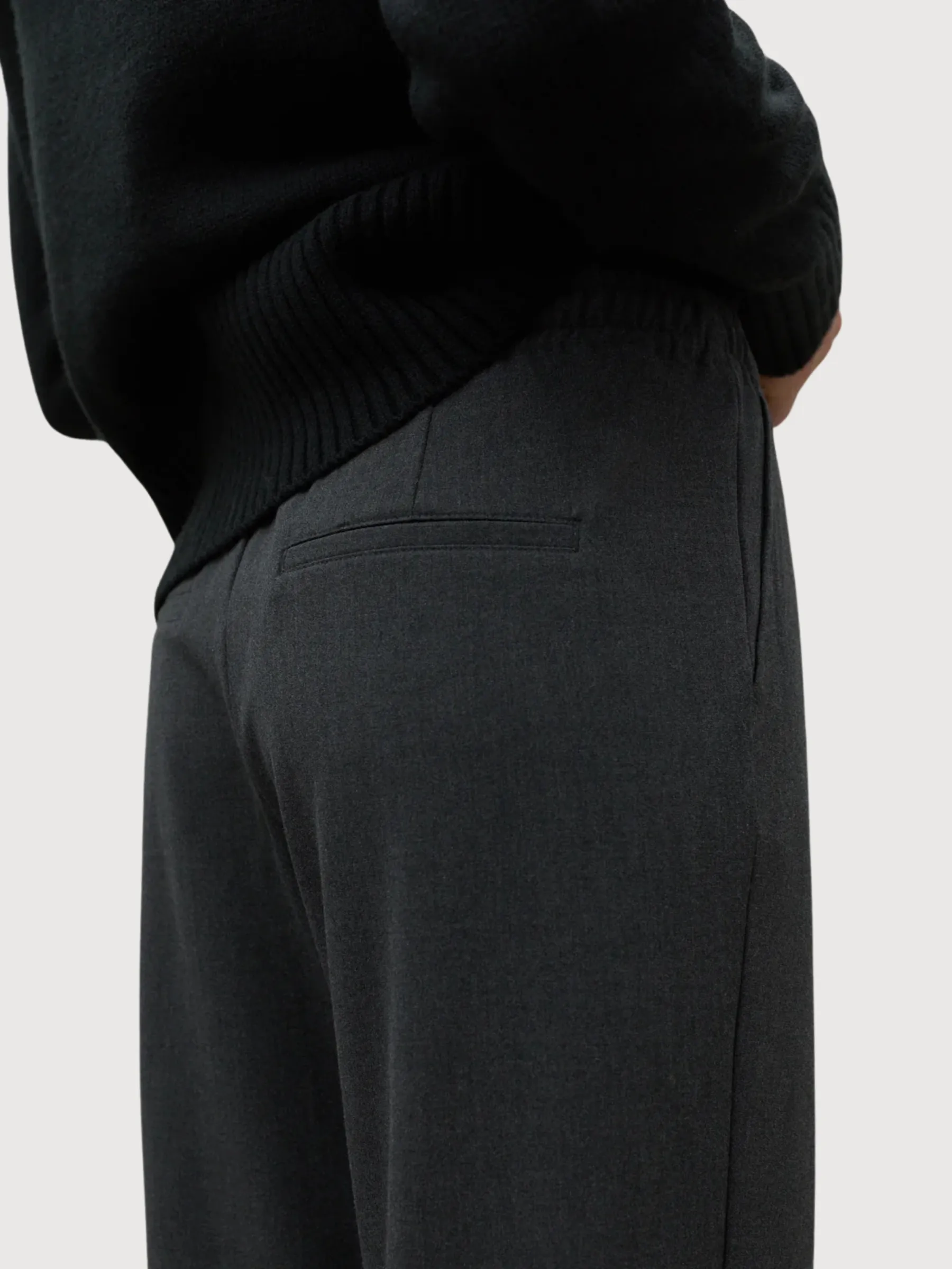 Gaya Dark Grey Woman Trousers | Ecoalf