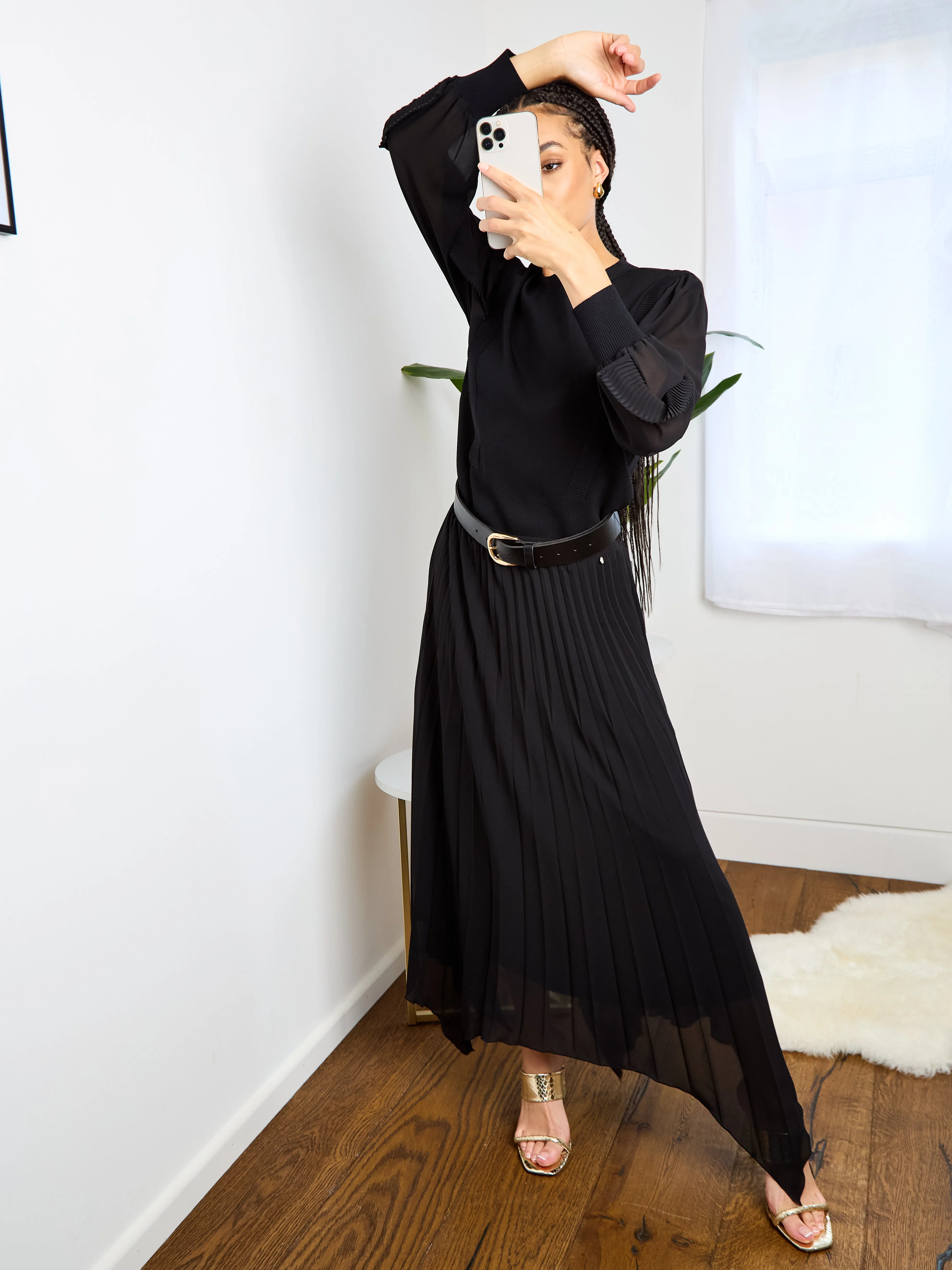 GWD Tammy Hankey Hem Pleated Skirt