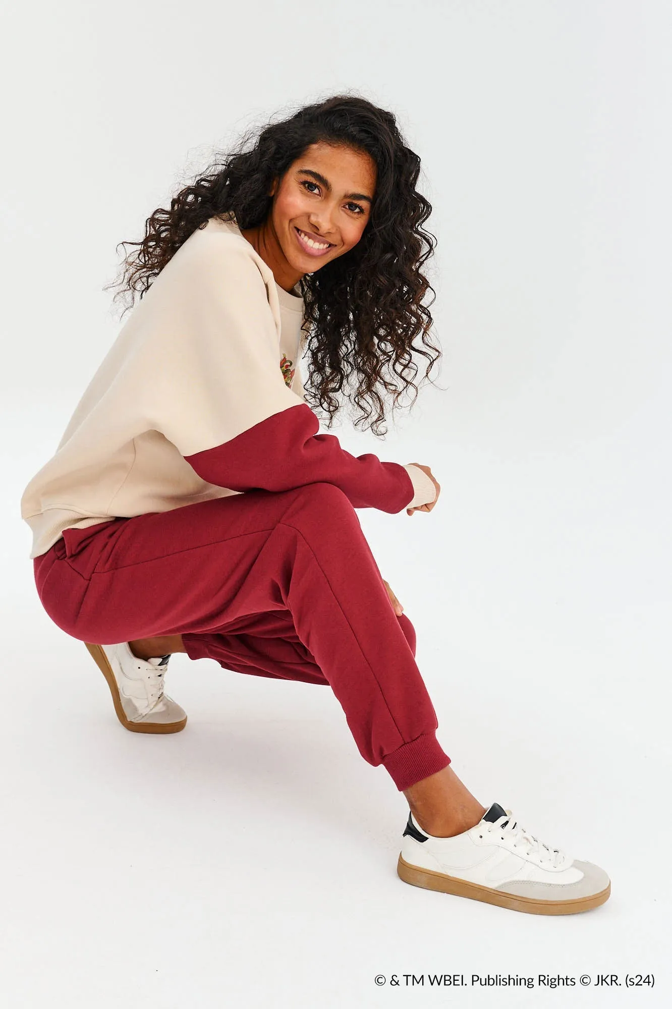 Hogwarts sweatpants