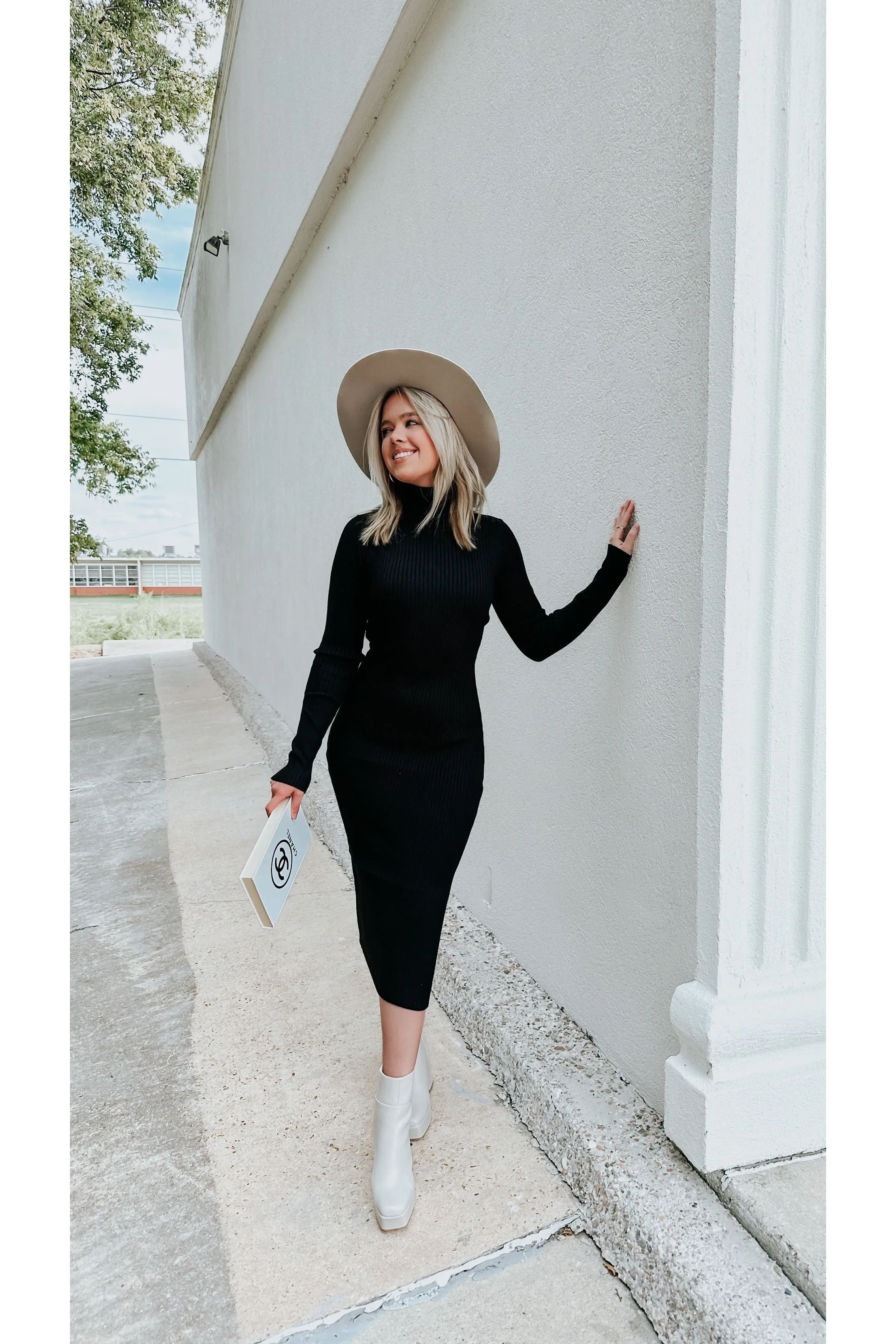 Modern Must Have Turtleneck Midi Dress