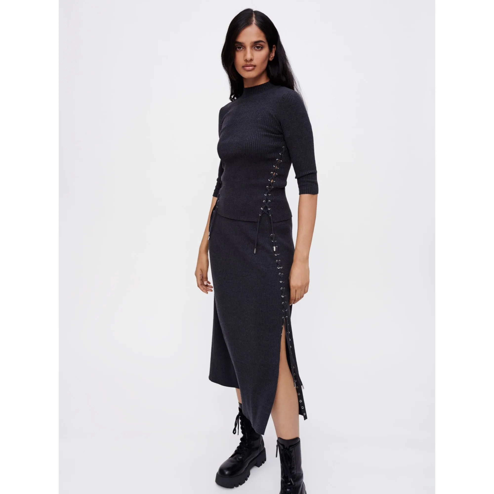 Women Midi Skirt In Silver Eyelet Knit - Grey