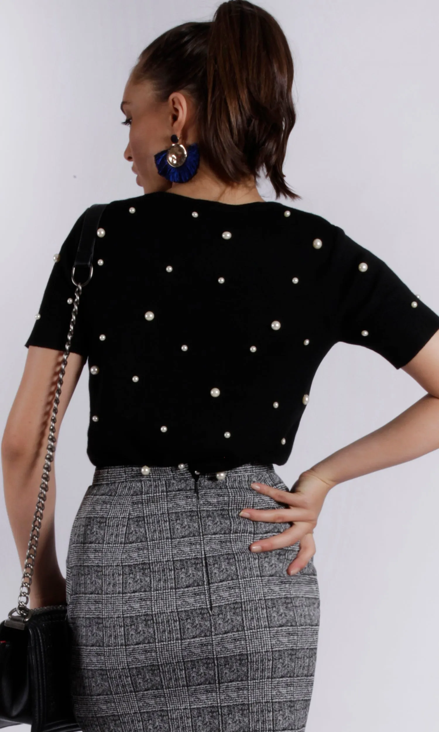 ZW16466SS Short Sleeve Pearl Embellished Knit Top (Pack)